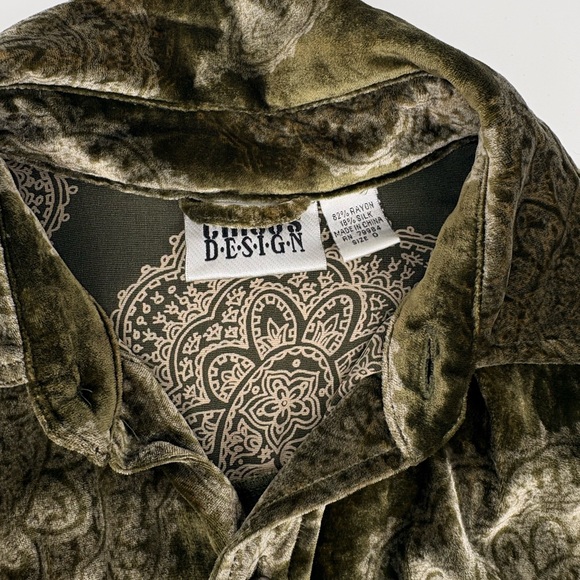 Chicos | Velvet & Silk paisley Button-Up Shirt and Pants Set | boho | size 1 - Picture 3 of 12